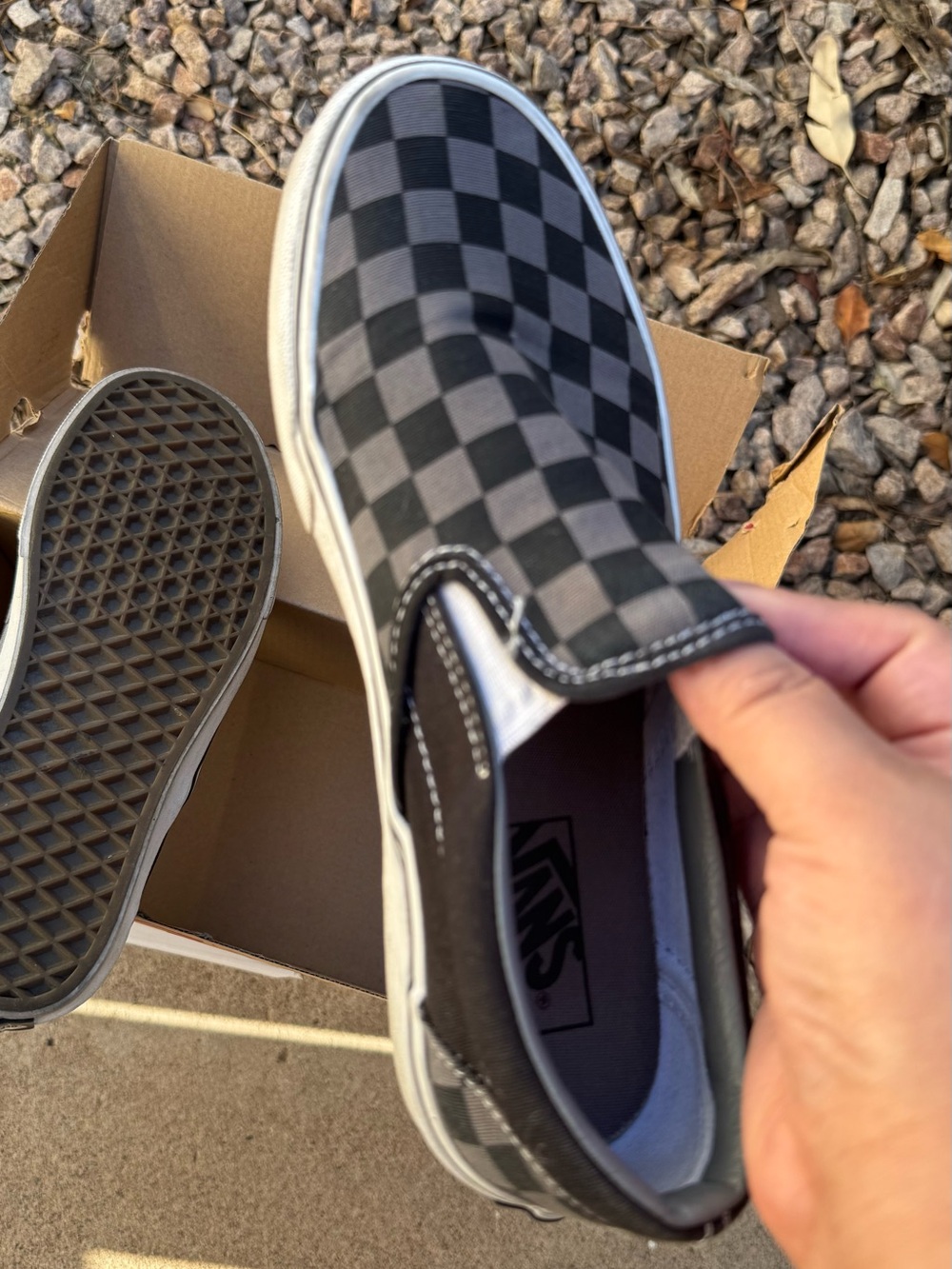 Vans -Women Checkerboard Slip-On Sneakers in Black and Gray - Picture 3 of 4